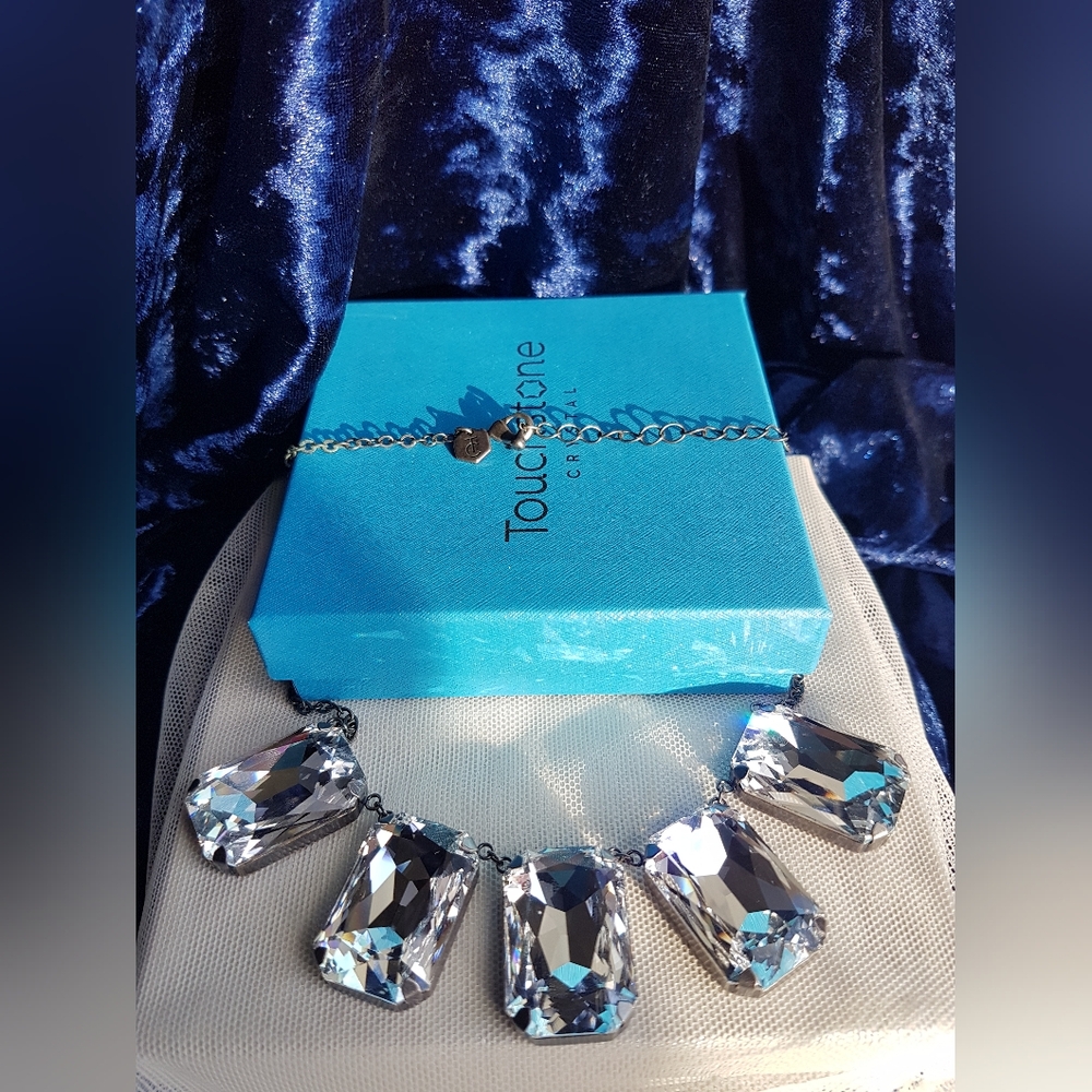 AUTHENTIC Swarovski Touchstone Contemporary Statement Necklace - Picture 7 of 16